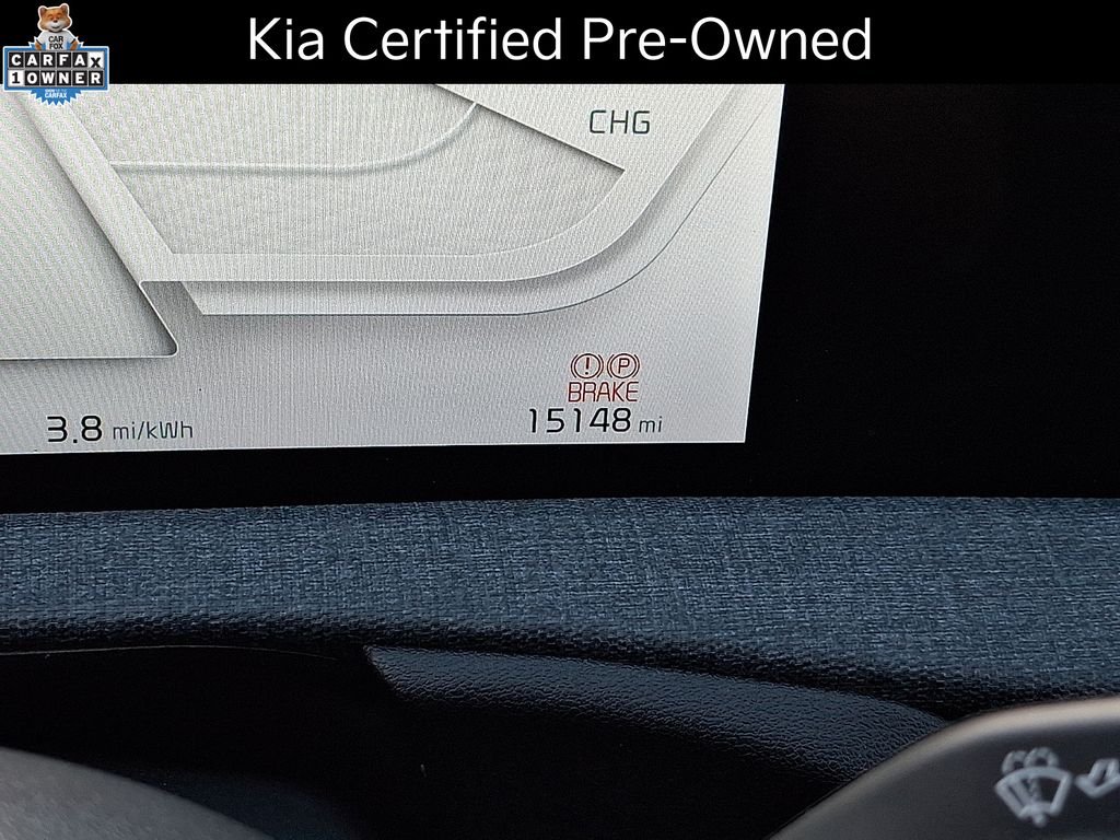 Certified Used 2024 White Kia Wind image 22