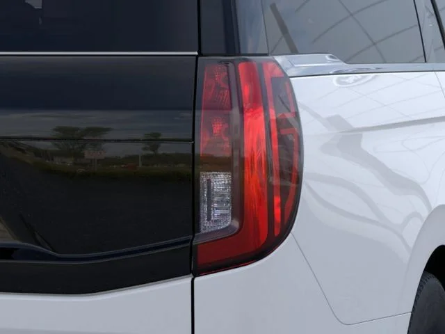 New 2026 Oxford White Ford Active image 21
