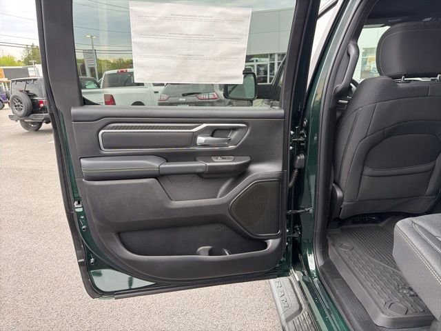 New 2026 Serrano-Green Metallic Exterior Paint RAM Big Horn/Lone Star image 9