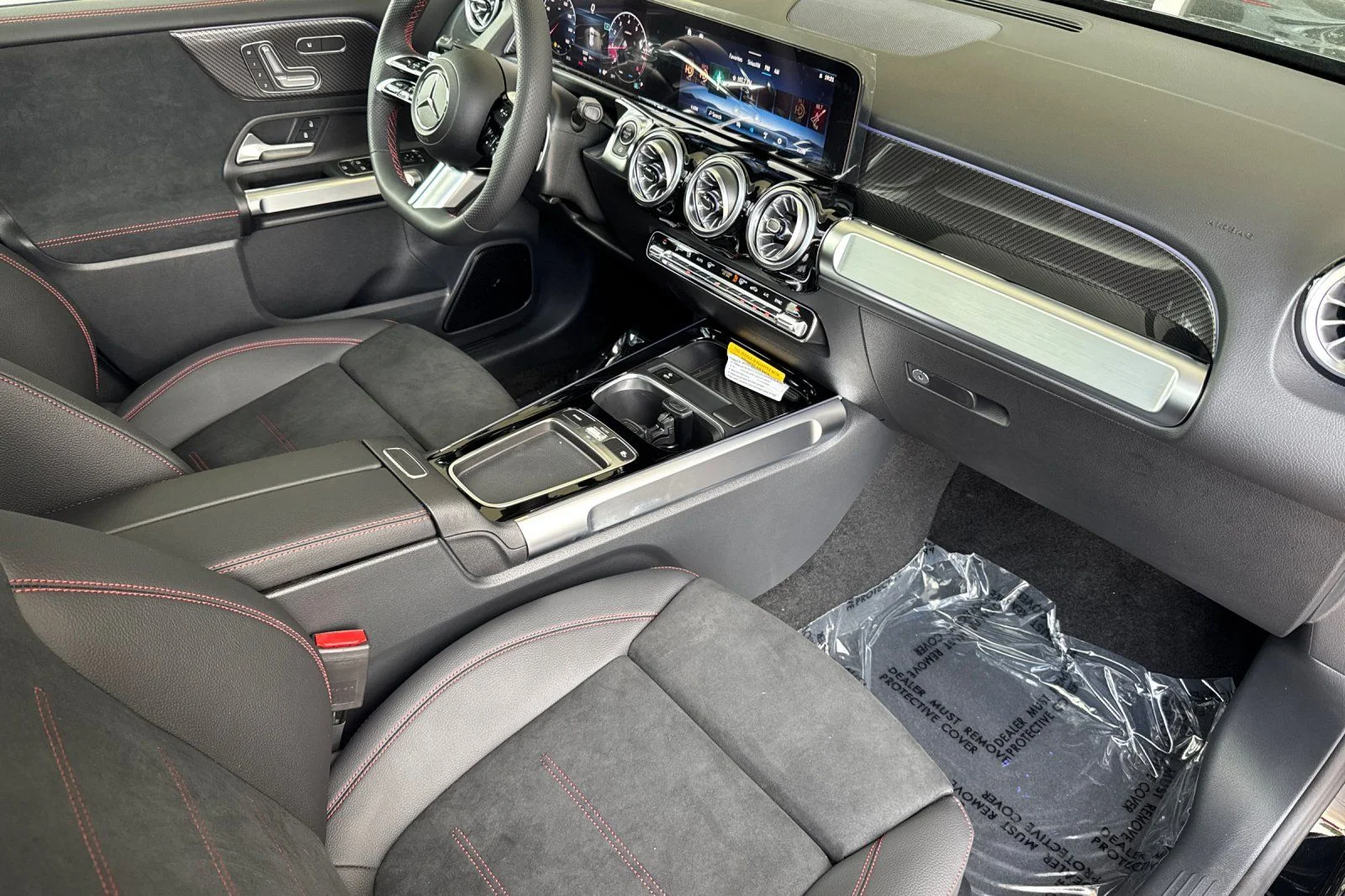 New 2026 Black Mercedes-Benz GLB 250 image 14