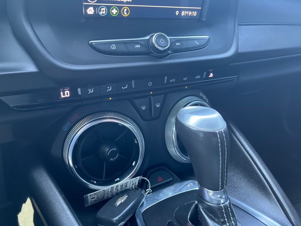 Used 2019 Black Chevrolet 1LT image 18