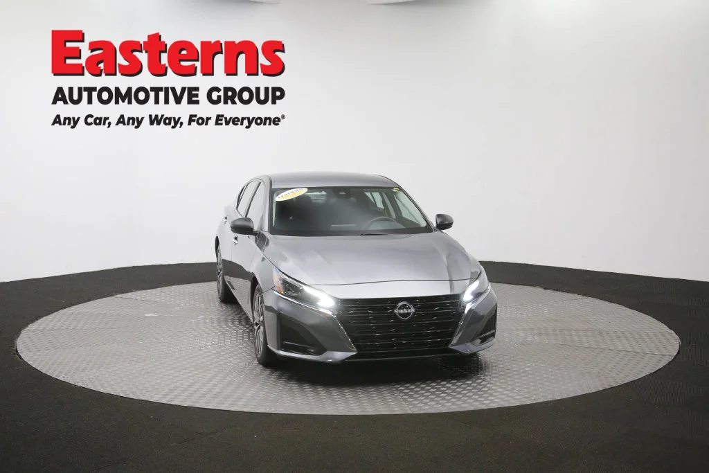 Used 2024 Gray Nissan 2.5 SV image 52