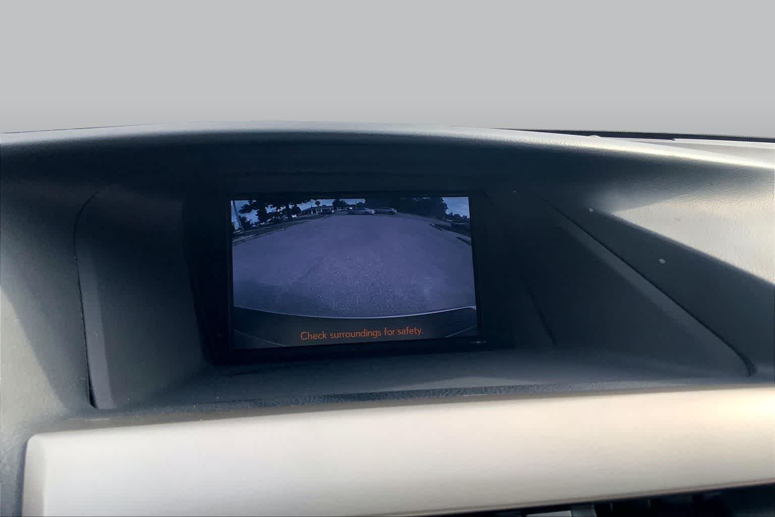 Used 2015 Silver Lining Metallic Lexus  image 26