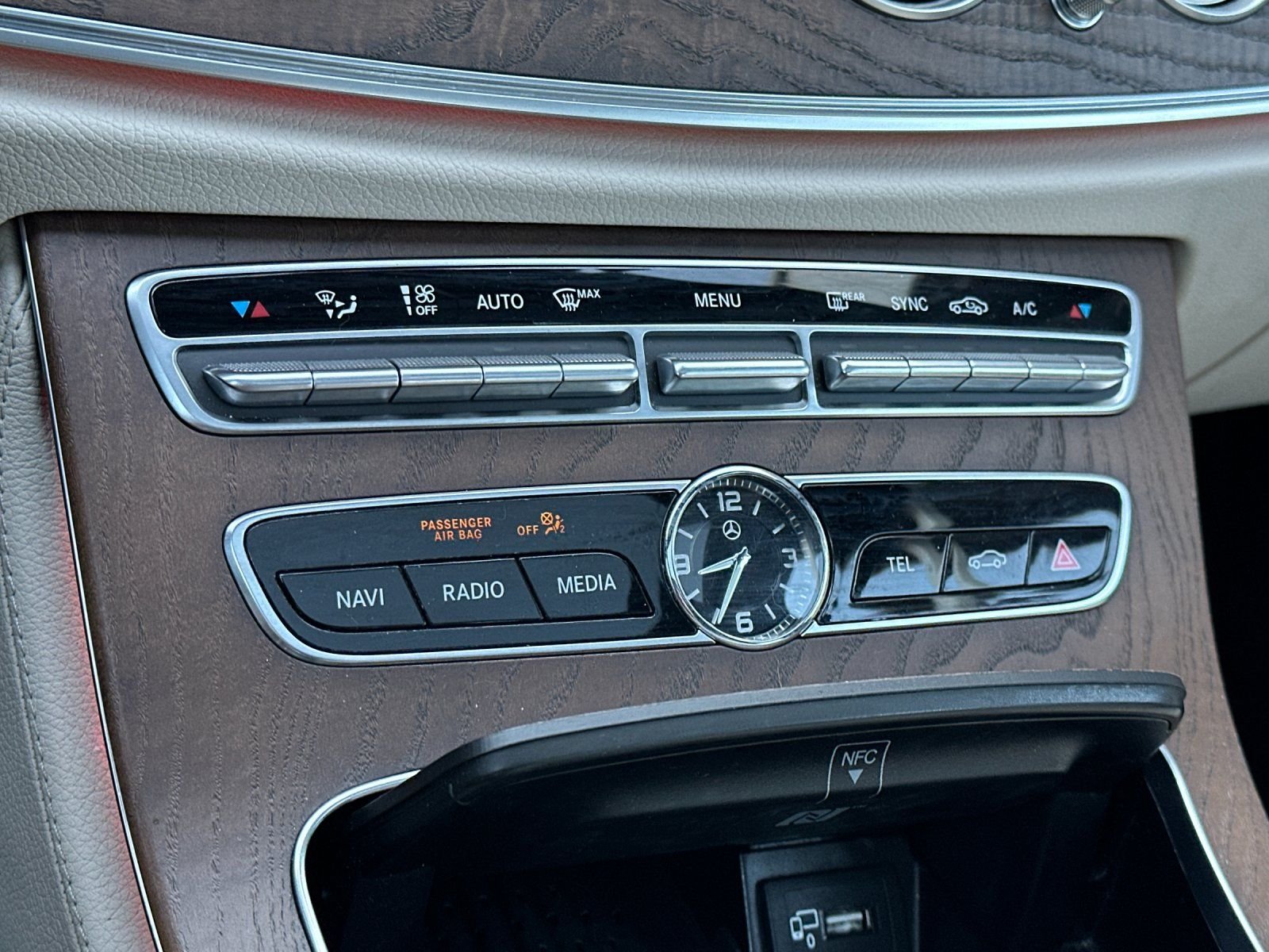 2019 Mercedes-Benz E-Class E300 - Photo 20
