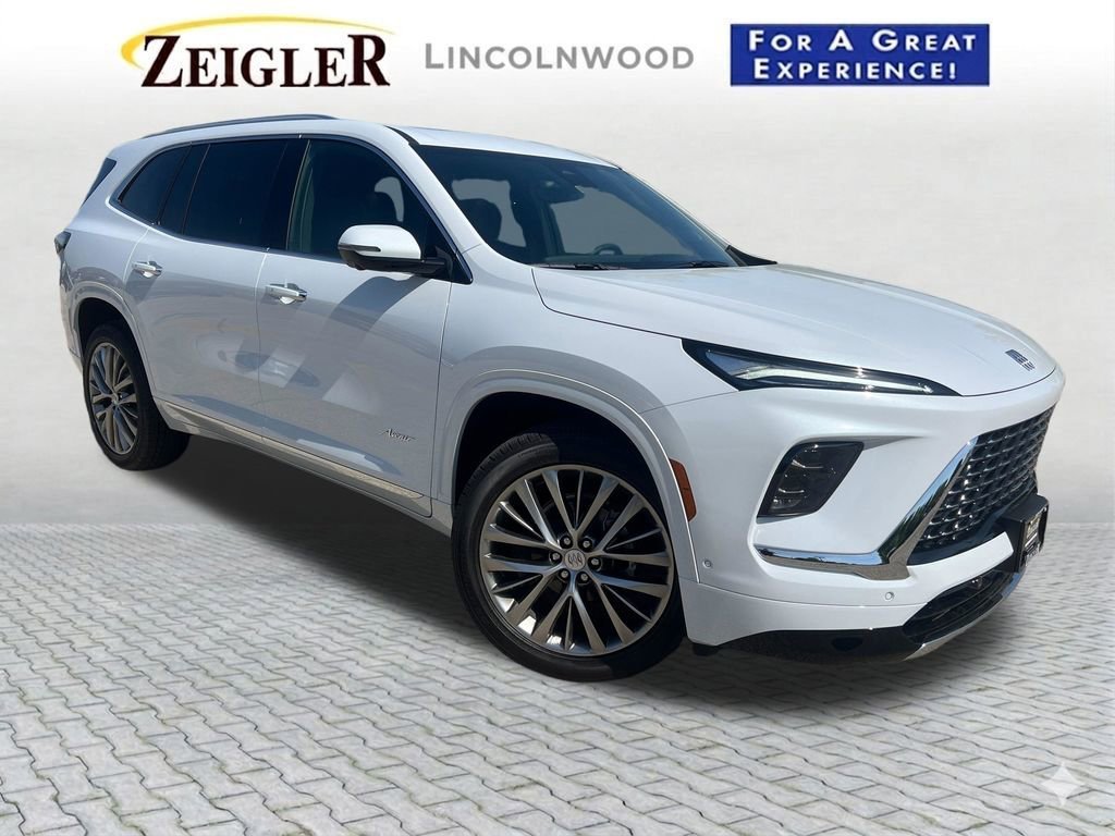 2026 Buick Enclave Avenir AWD's photo