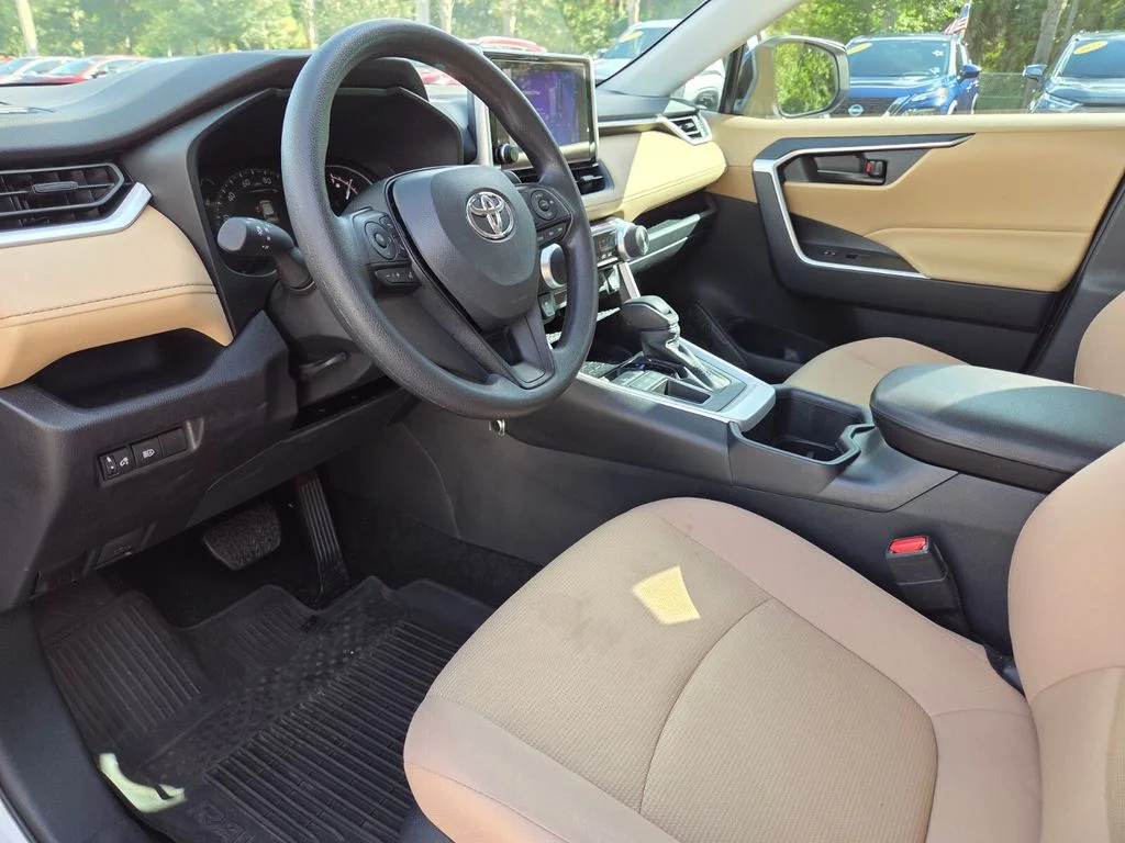 Certified Used 2025 White Toyota LE image 26