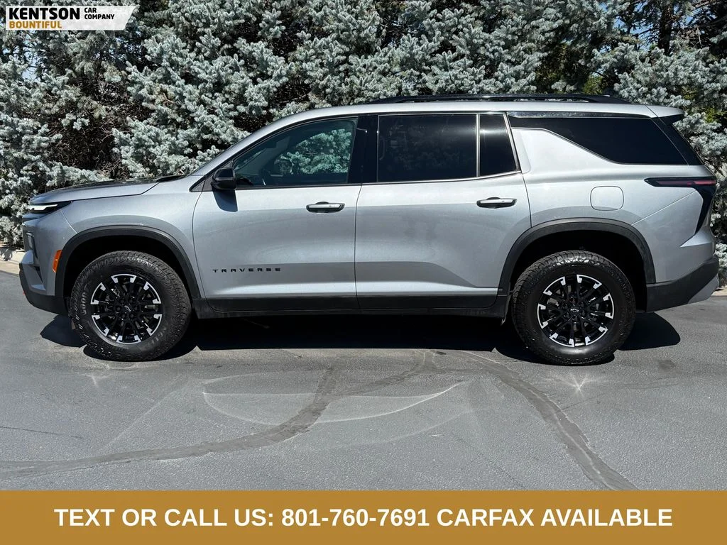 Used 2025 Gray Chevrolet Z71 image 4