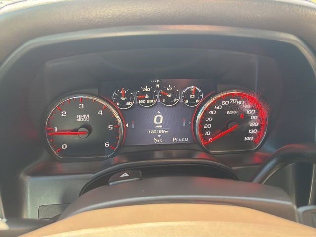 Used 2015 White Diamond Tricoat GMC Denali image 27