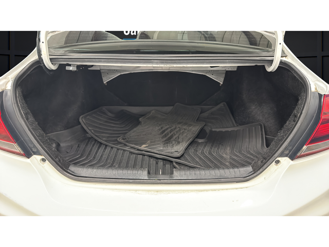 Used 2014 White Honda LX image 24