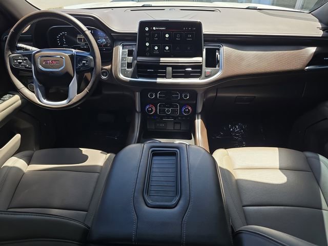 2022 GMC Yukon SLT - Photo 11