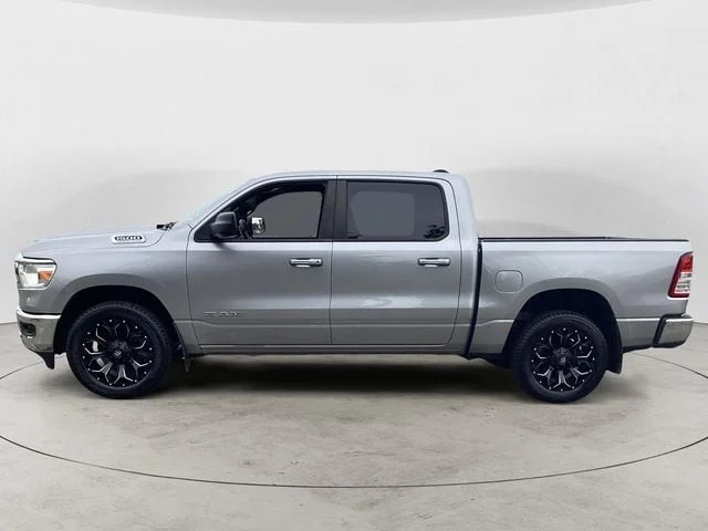 Used 2022 Billet Silver Metallic Ram Big Horn/Lone Star image 2