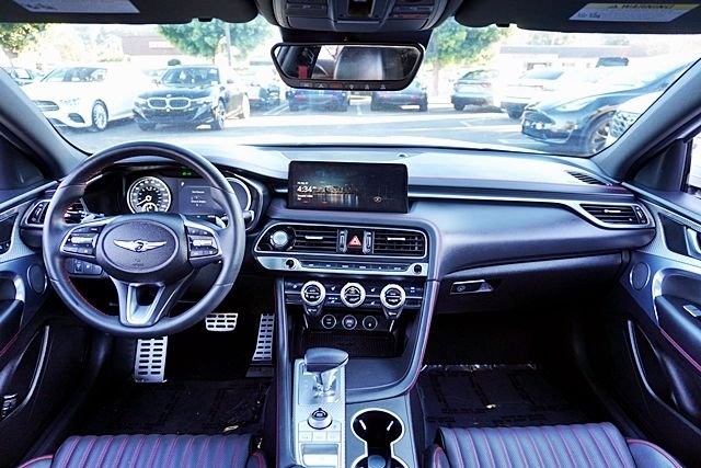 Used 2023 White Genesis 2.0T image 18