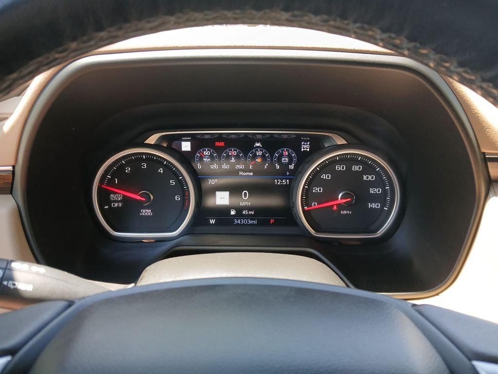 Used 2021 White Chevrolet Premier image 32
