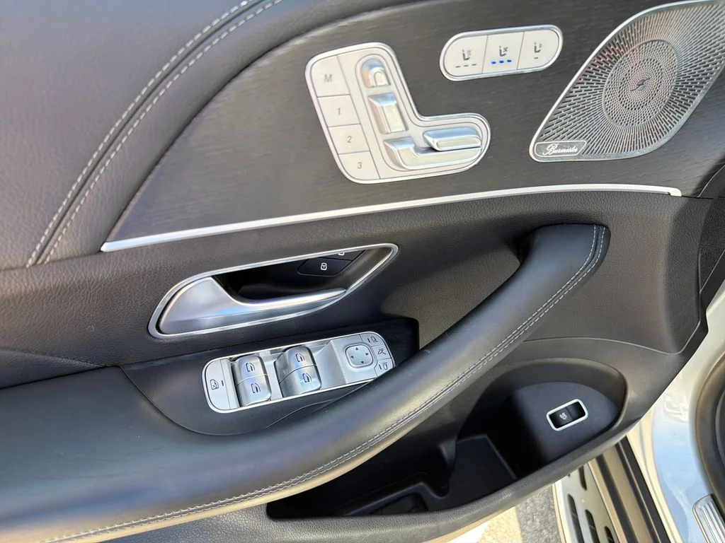 Used 2024  Mercedes-Benz GLE 53 AMG® image 18