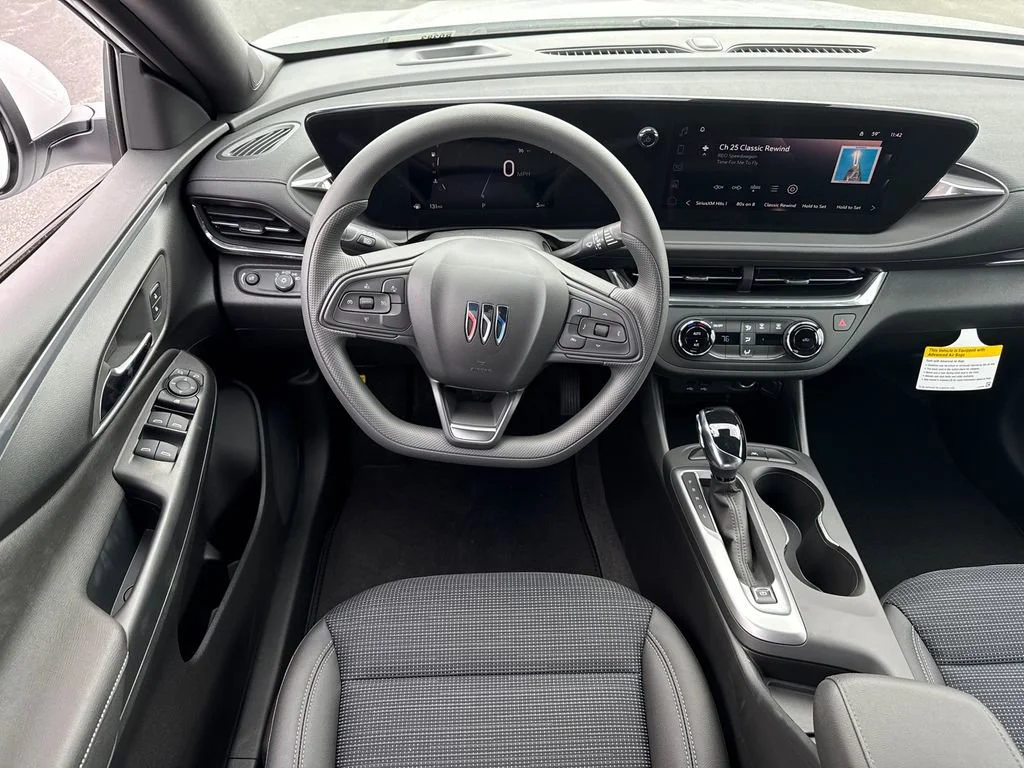 2026 Buick Envista Preferred - Photo 25