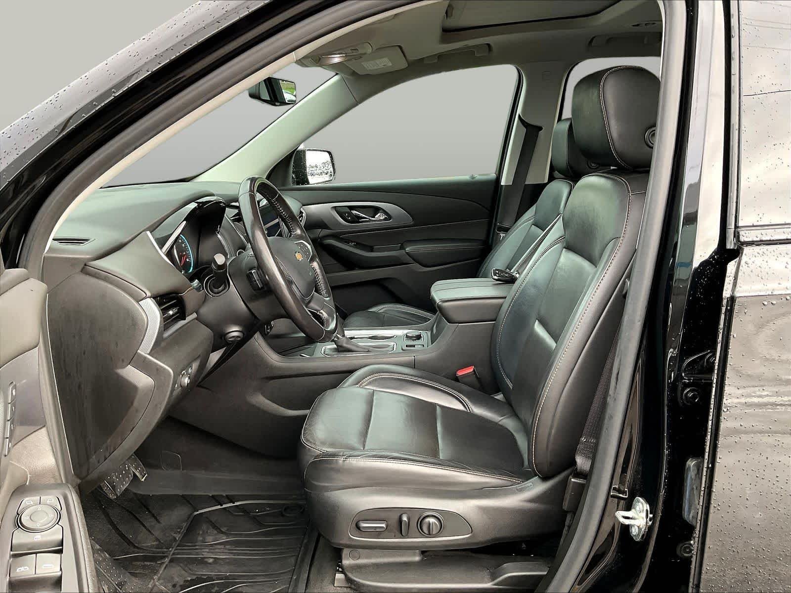2020 Chevrolet Traverse Premier - Photo 23