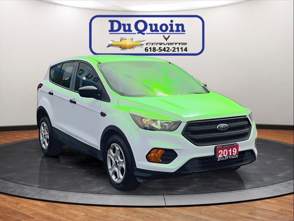 Used 2019 Ford Escape S with VIN 1FMCU0F71KUC44690 for sale in Du Quoin, IL