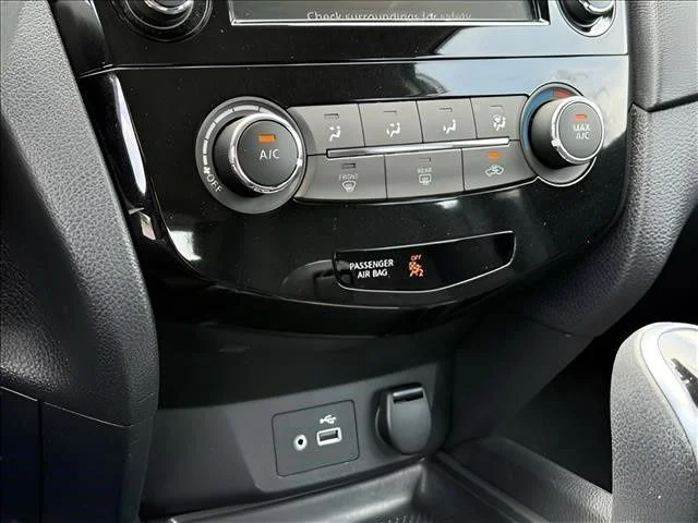 Used 2019 Gray Nissan S image 24