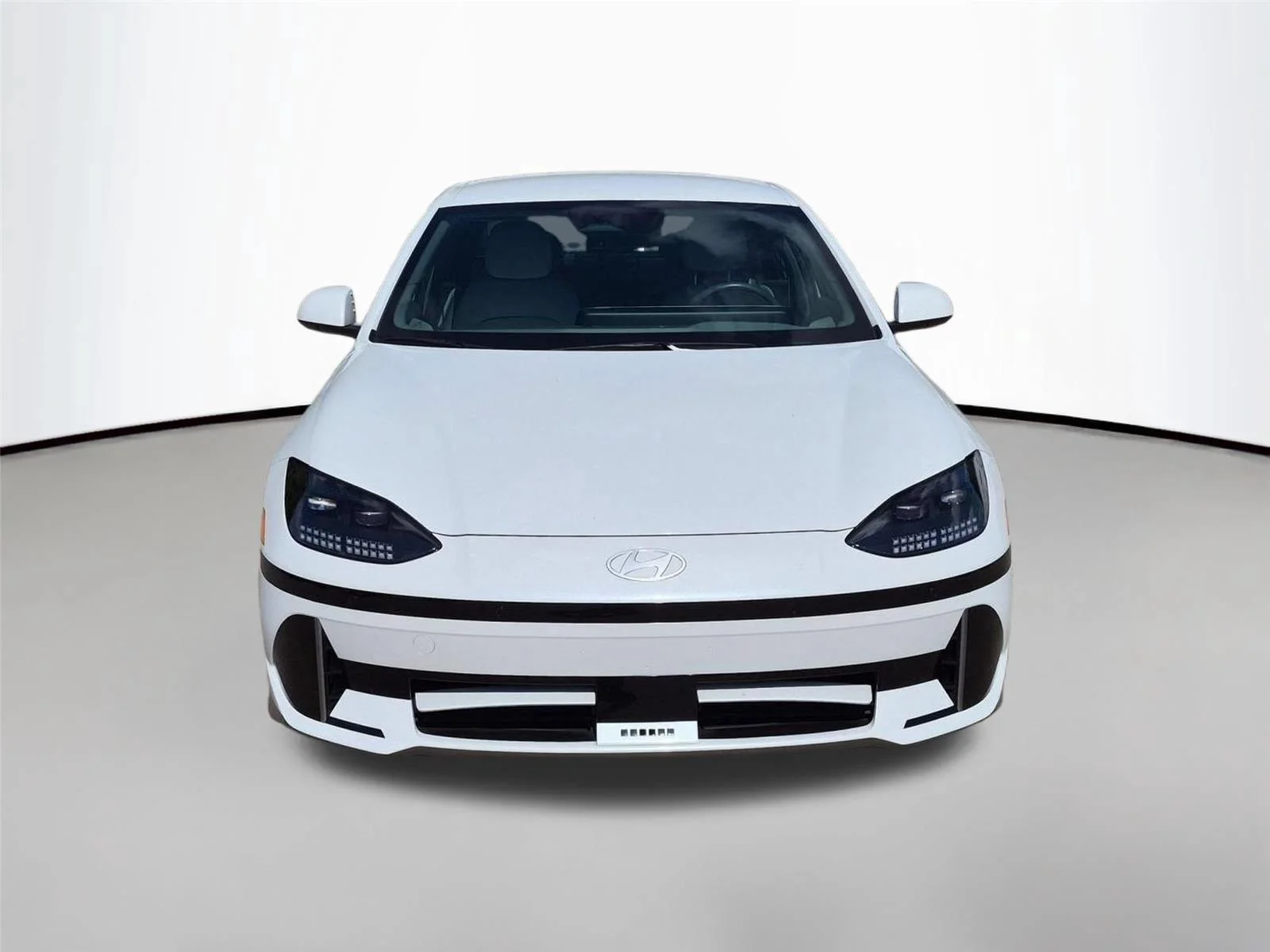 Used 2024 Serenity White Hyundai SEL image 8