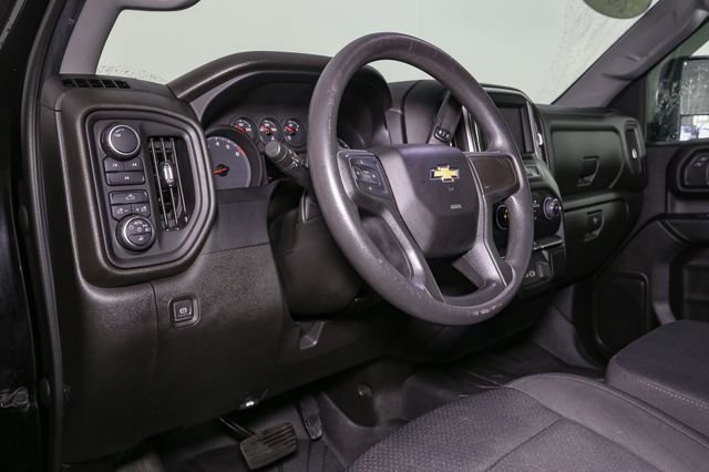 Used 2022 Black Chevrolet Custom image 20