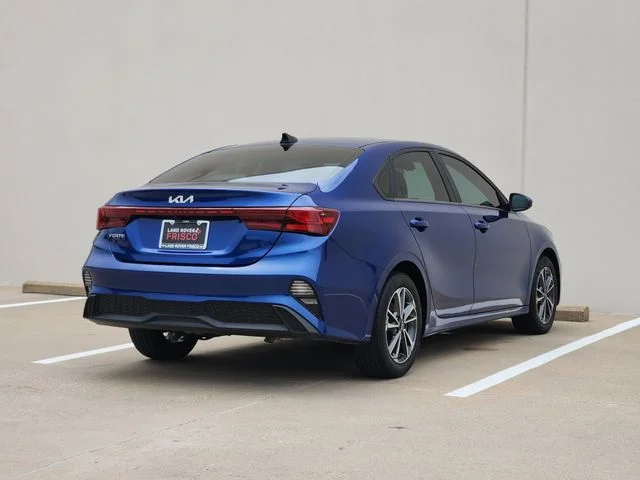 Used 2024 Blue Kia LXS image 7