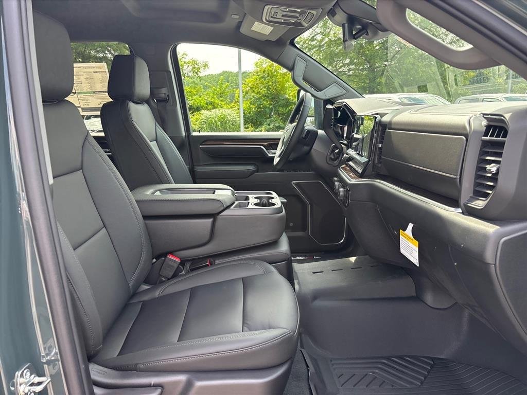 New 2026 Cypress Gray Chevrolet LT image 28