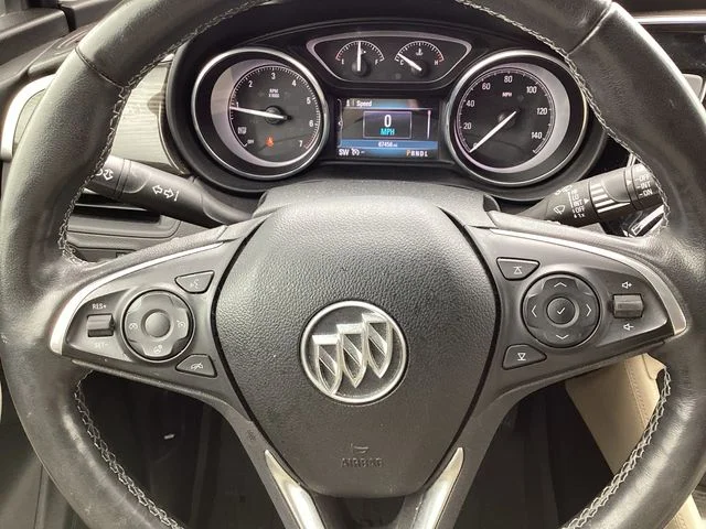 Used 2020 Espresso Buick Essence image 12