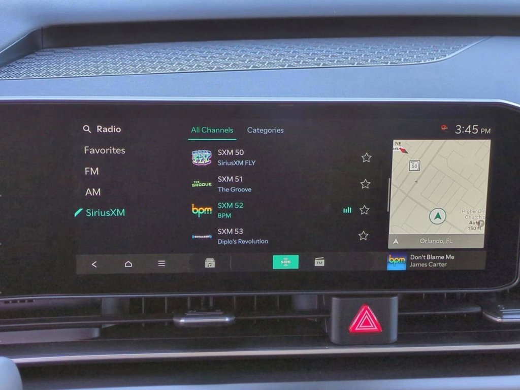 New 2026 Snow White Pearl Kia LX image 21