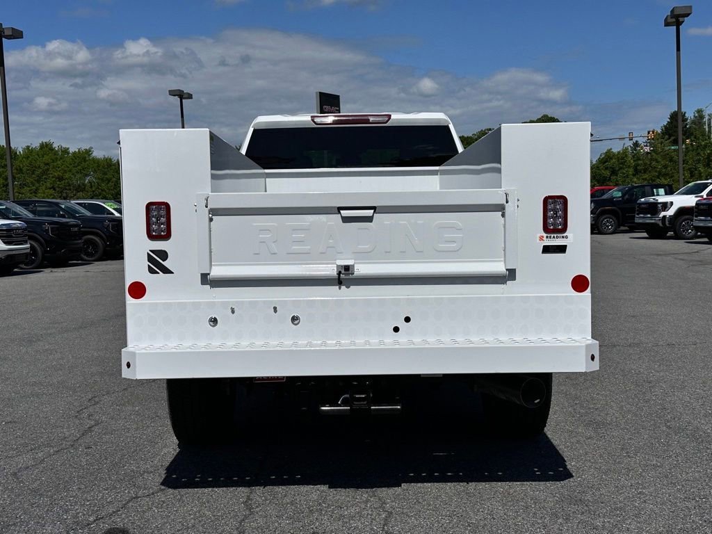 New 2026 Summit White GMC Pro image 8