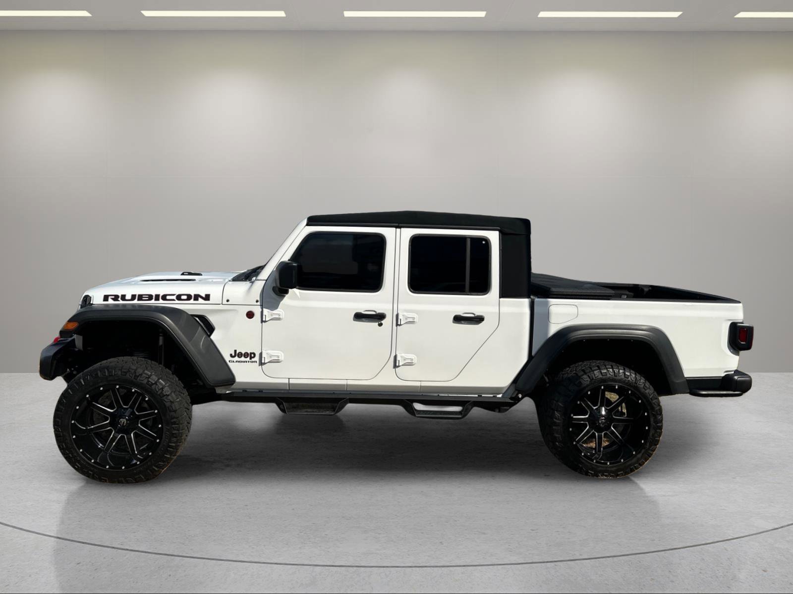 Used 2021 Bright White Clearcoat Jeep Rubicon image 2
