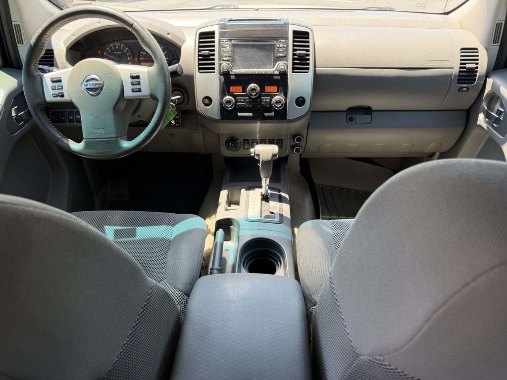 Used 2016 White Nissan SV image 2