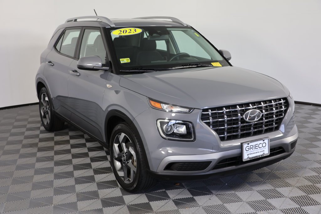 2023 Hyundai Venue SEL