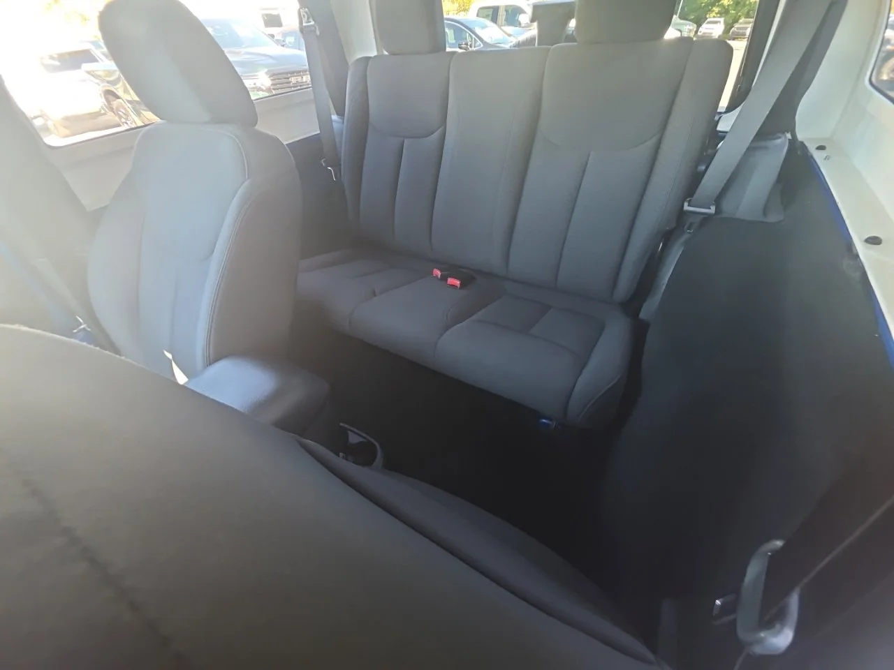 Used 2016 Blue Jeep Sport image 18