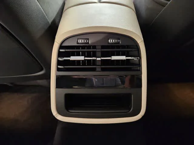 Used 2022 Bianco Maserati Modena image 29