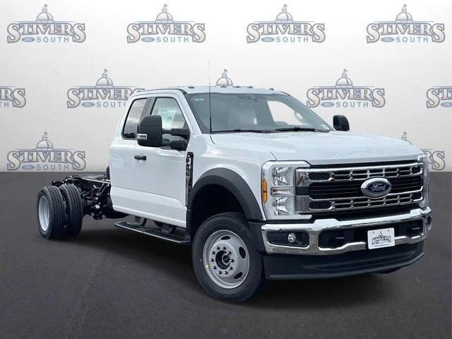 2026 Ford F-450 XL 4x4 SuperCab 192-In DRW's photo
