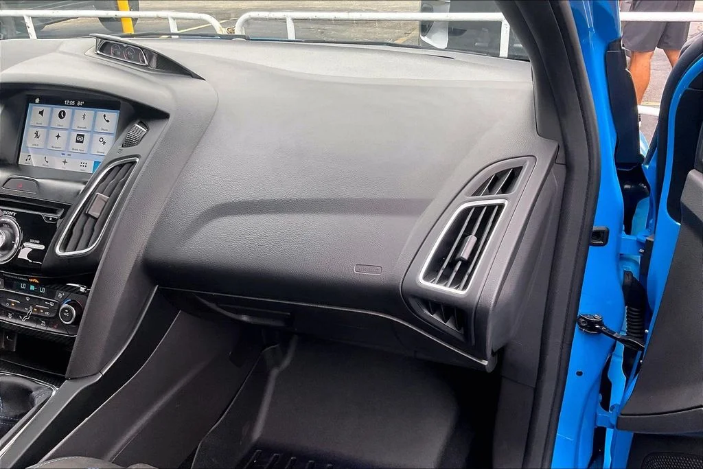 Used 2017 Blue Ford RS image 15
