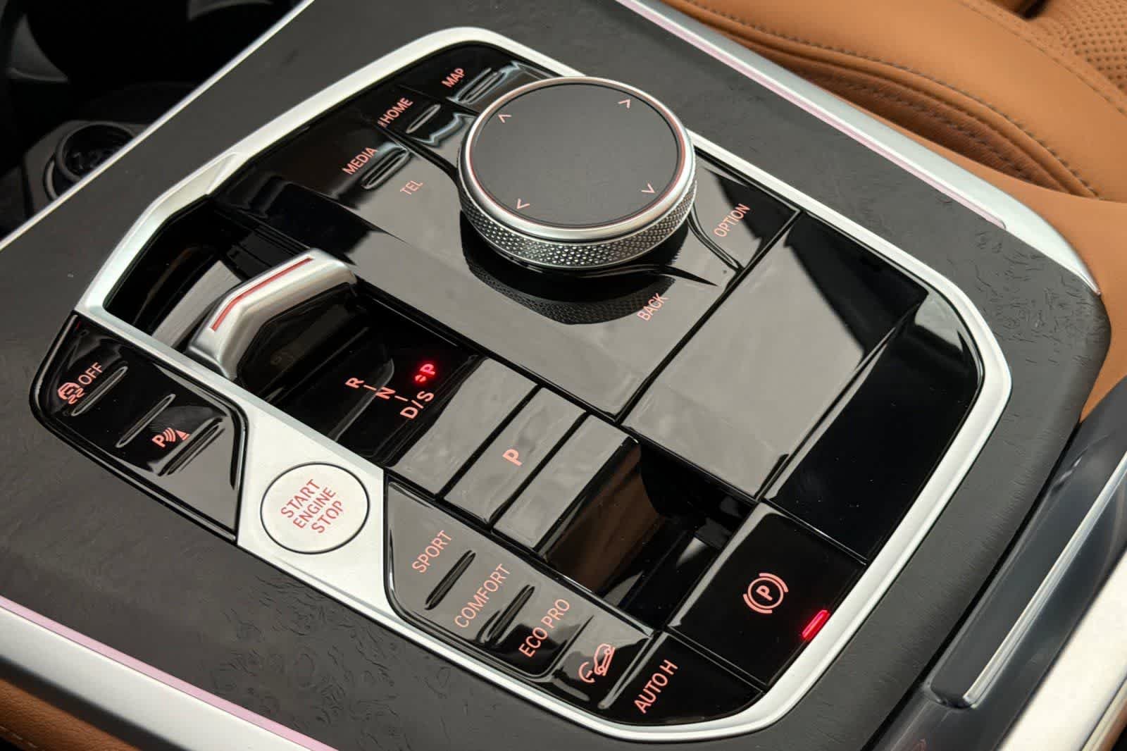 New 2026 Skyscraper Grey Metallic BMW xDrive40i image 22
