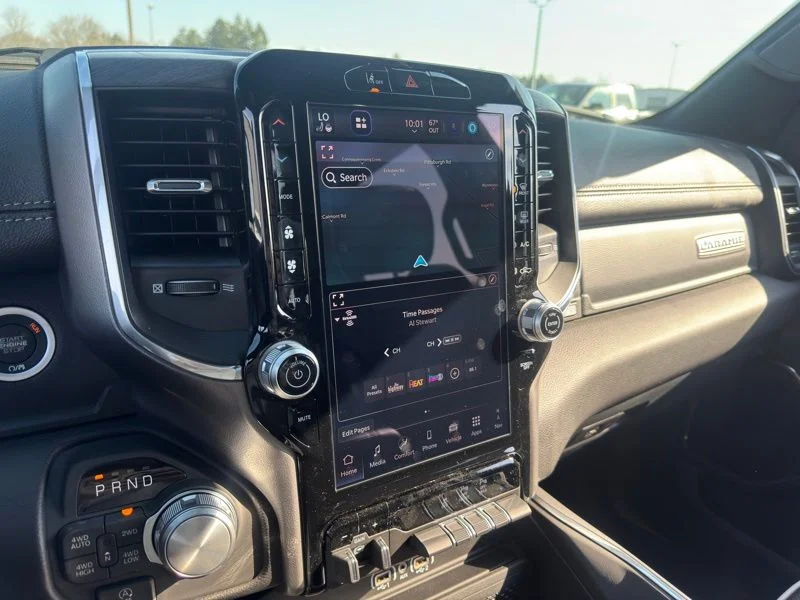 New 2026 Ivory White Tri-Coat Pearl-Coat Exterior Paint RAM Laramie image 16