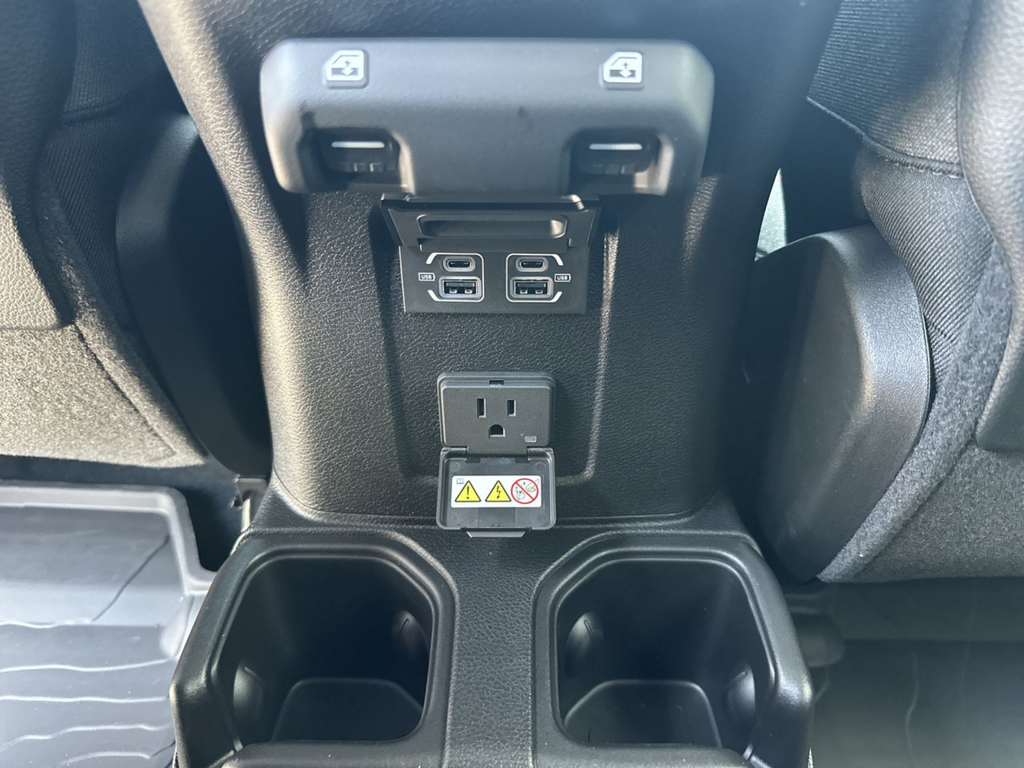 New 2026 Bright White Clearcoat Jeep Rubicon image 42