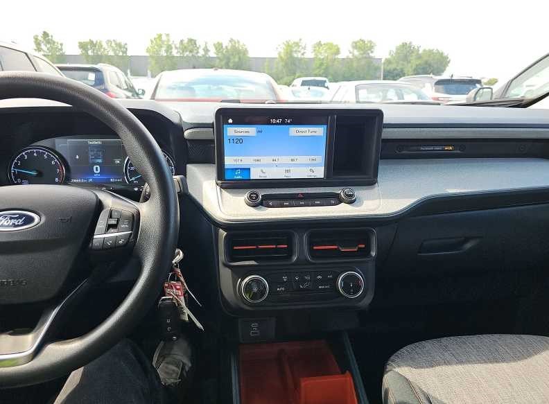 Used 2024 Oxford White Ford XLT image 9
