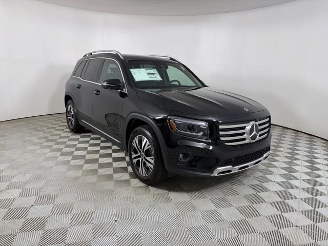 2026 Mercedes-Benz GLB GLB 250 4MATIC's photo