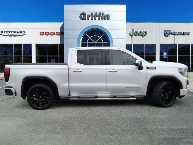 Used 2021 White GMC Denali image 3