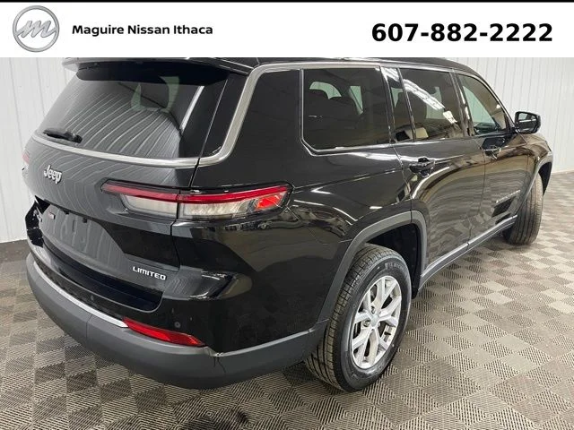 Used 2021 Black Jeep Limited image 11