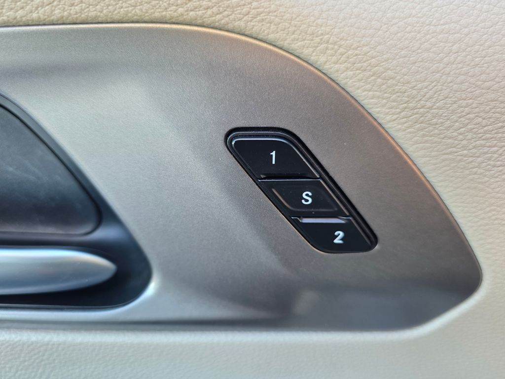 2023 Chrysler Pacifica Touring L - Photo 25