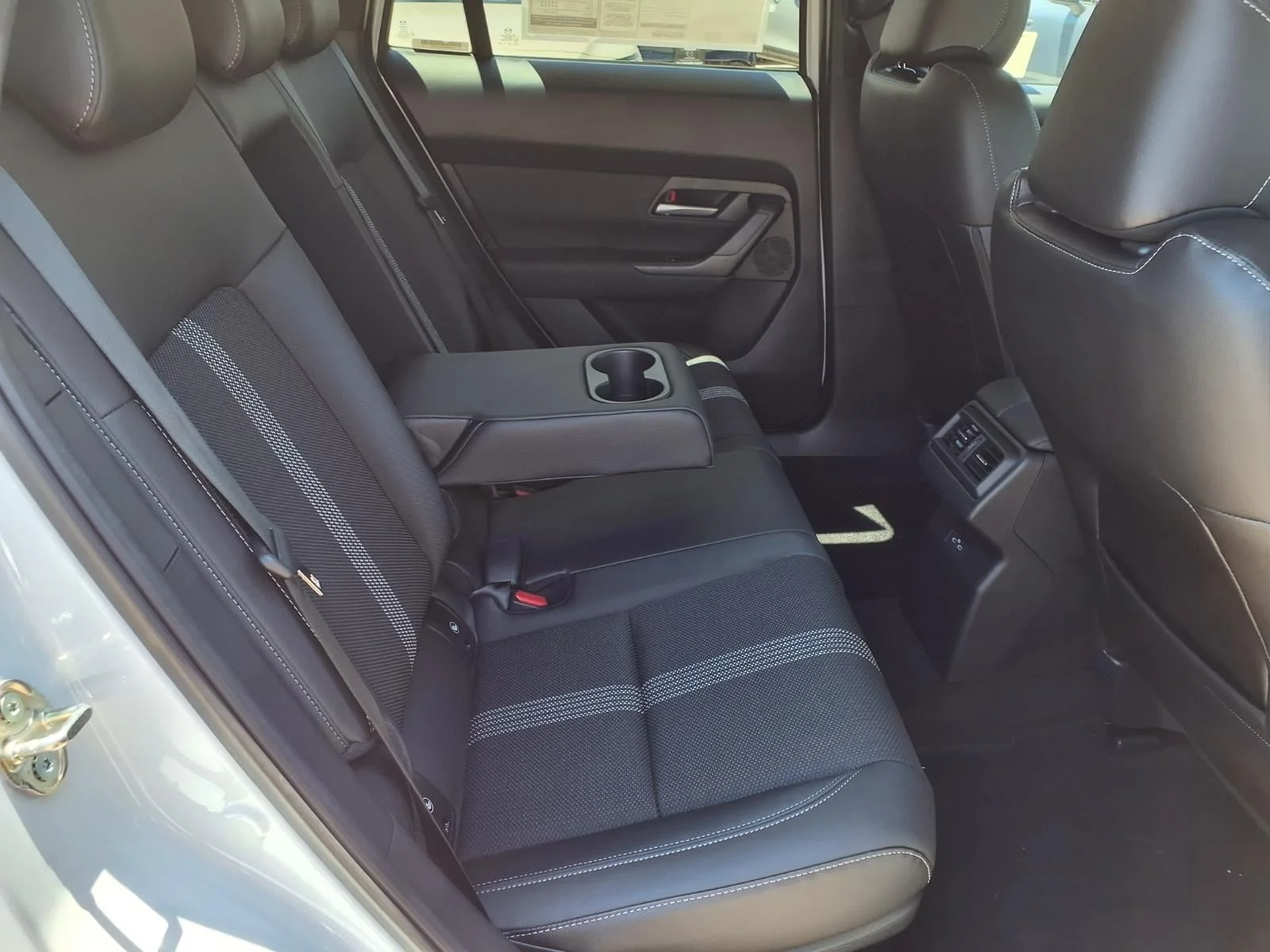 New 2026 Wind Chill Pearl Mazda Preferred AWD image 22