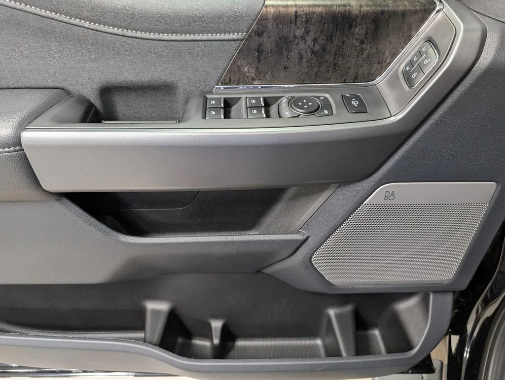 New 2026 Agate Black Metallic Ford F-350® Lariat® image 16