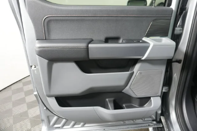 New 2026 Iconic Silver Metallic Ford Lariat® image 33