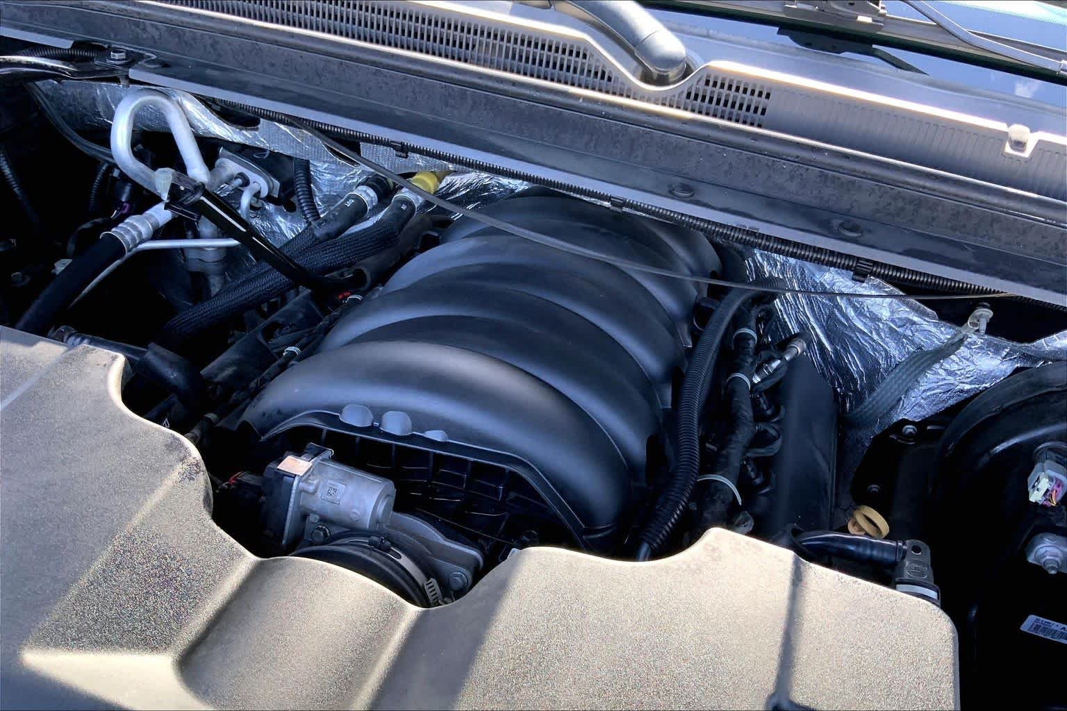 Used 2017 Black Chevrolet LT image 29
