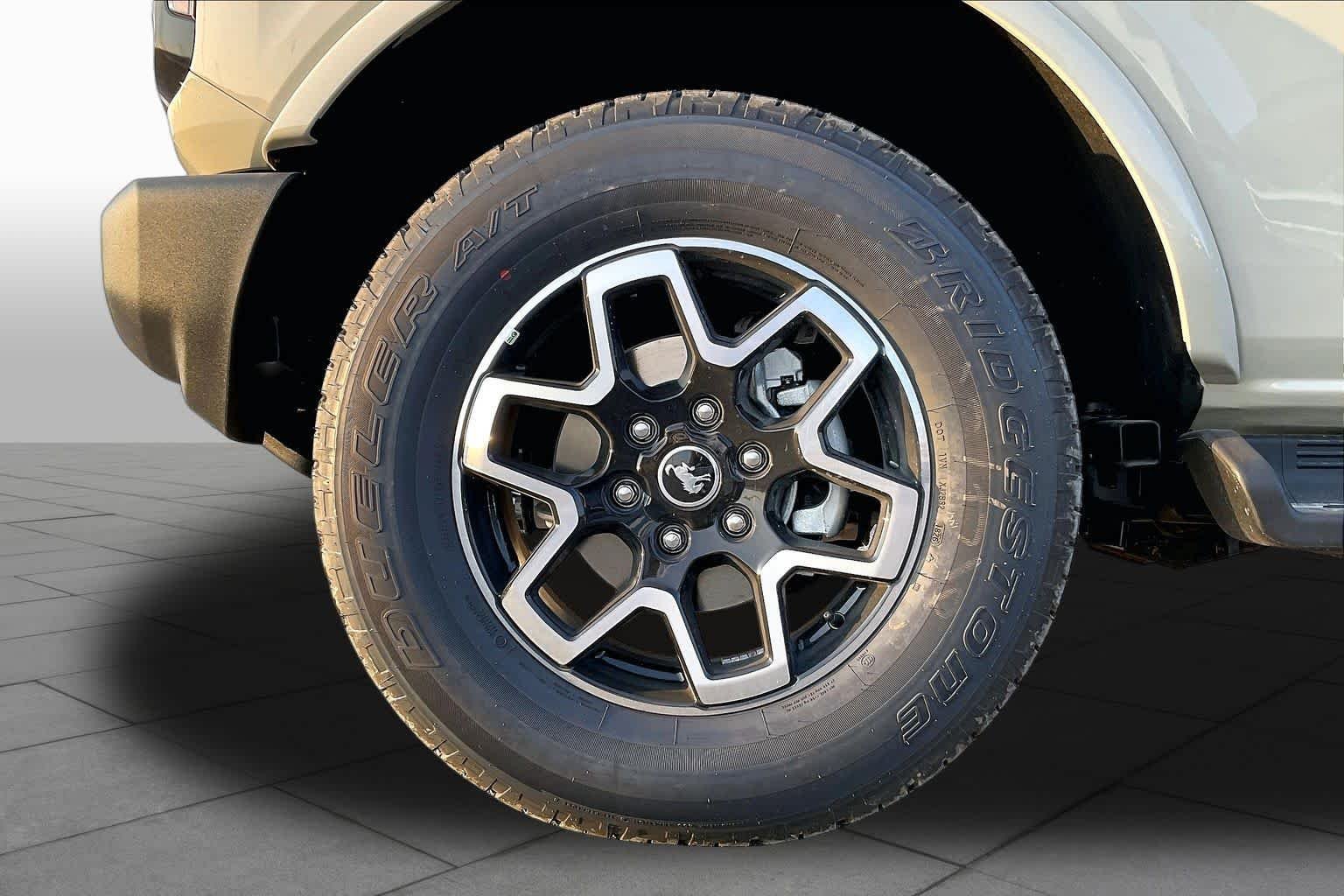 New 2026 Desert Sand Ford Outer Banks® image 8