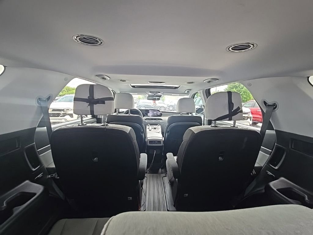 Used 2022 Abyss Black Pearl Hyundai SEL image 18
